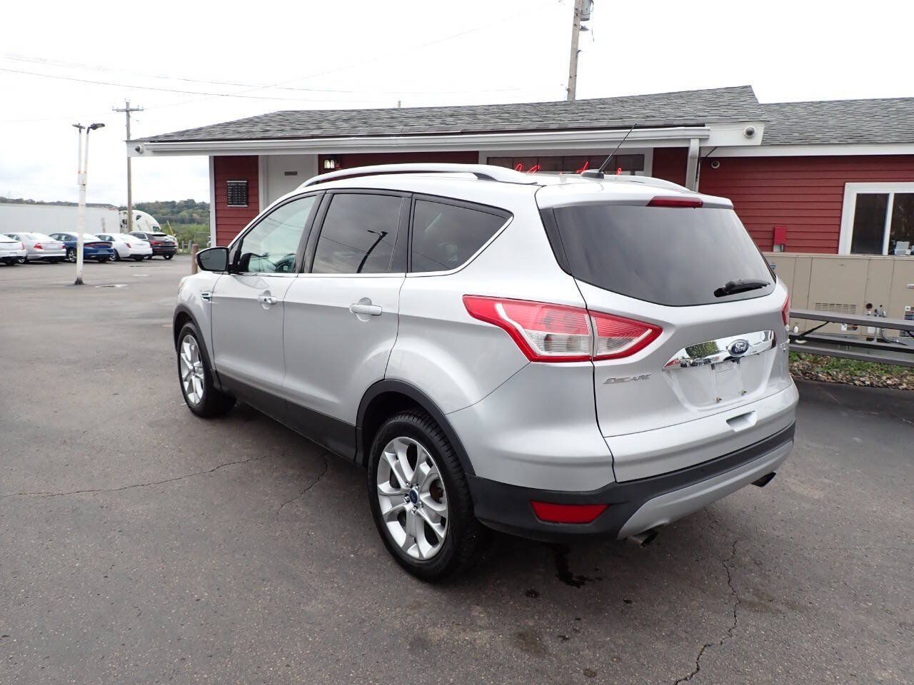 Used 2016 Ford Escape Titanium AWD/4WD image 4