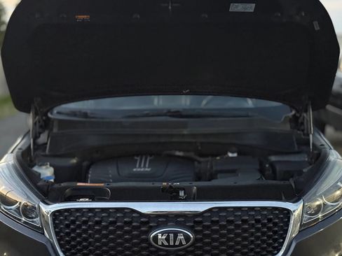 Used 2017 Kia Sorento SX AWD/4WD image 30
