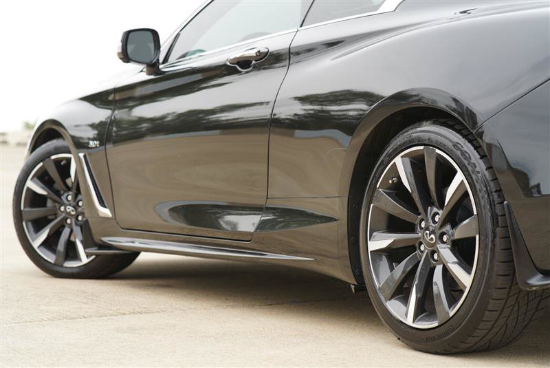 Used 2020 INFINITI Q60 3.0t Luxe w/ Essential Package AWD/4WD image 24