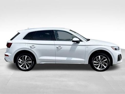 Used 2022 Audi Q5 2.0T Premium AWD/4WD image 9