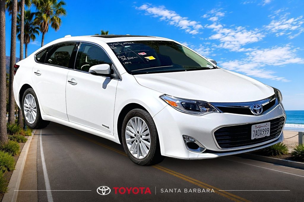 Used 2013 Toyota Avalon XLE Premium FWD image 1