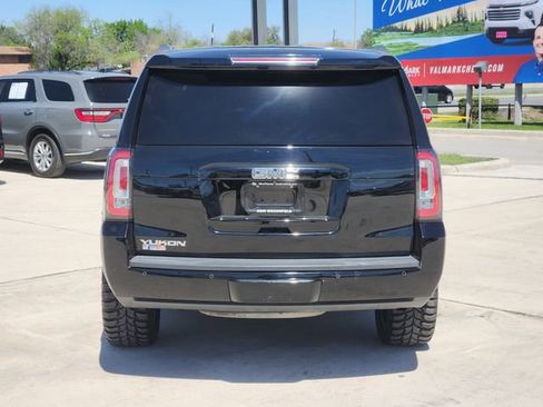 Used 2020 GMC Yukon SLT w/ Graphite Edition image 6