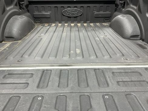 Used 2019 Ford F150 XLT w/ Equipment Group 302A Luxury AWD/4WD image 13