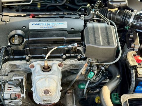 Used 2015 Honda Accord LX image 18