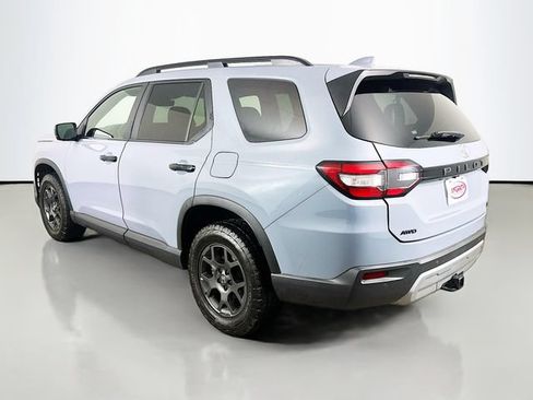Certified 2023 Honda Pilot TrailSport image 20