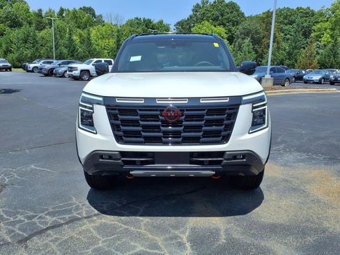 New 2025 Nissan Armada PRO-4X w/ Pro-4X Premium Package image 2