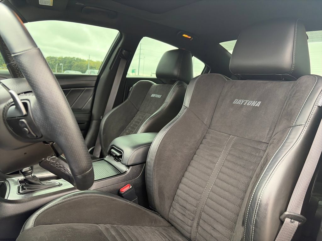 Used 2023 Dodge Charger Scat Pack w/ Daytona Edition Group RWD image 22