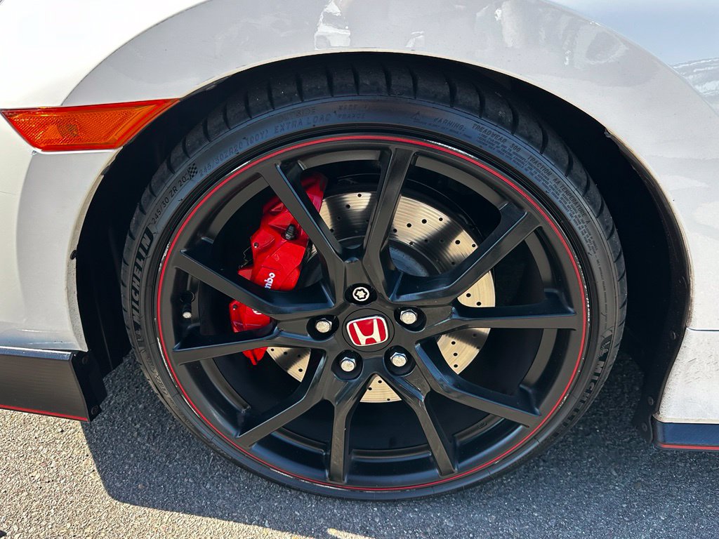 Used 2019 Honda Civic Type R image 10