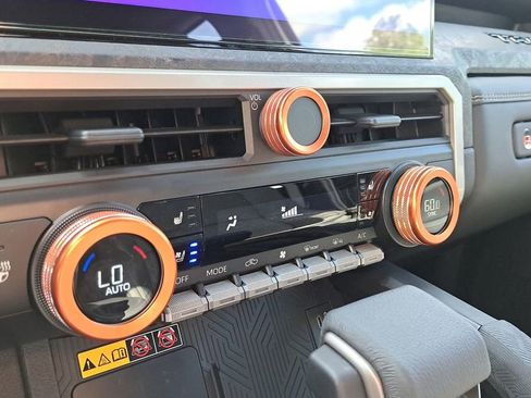 Certified 2025 Toyota Tacoma Limited image 23