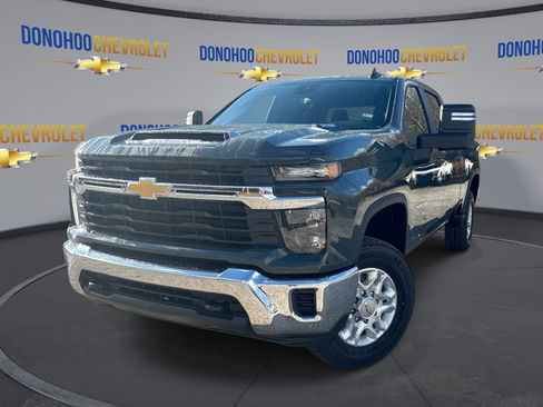 New 2026 Chevrolet Silverado 2500 LT image 4