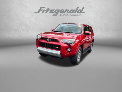 Used 2015 Toyota 4Runner Trail Premium AWD/4WD image 3