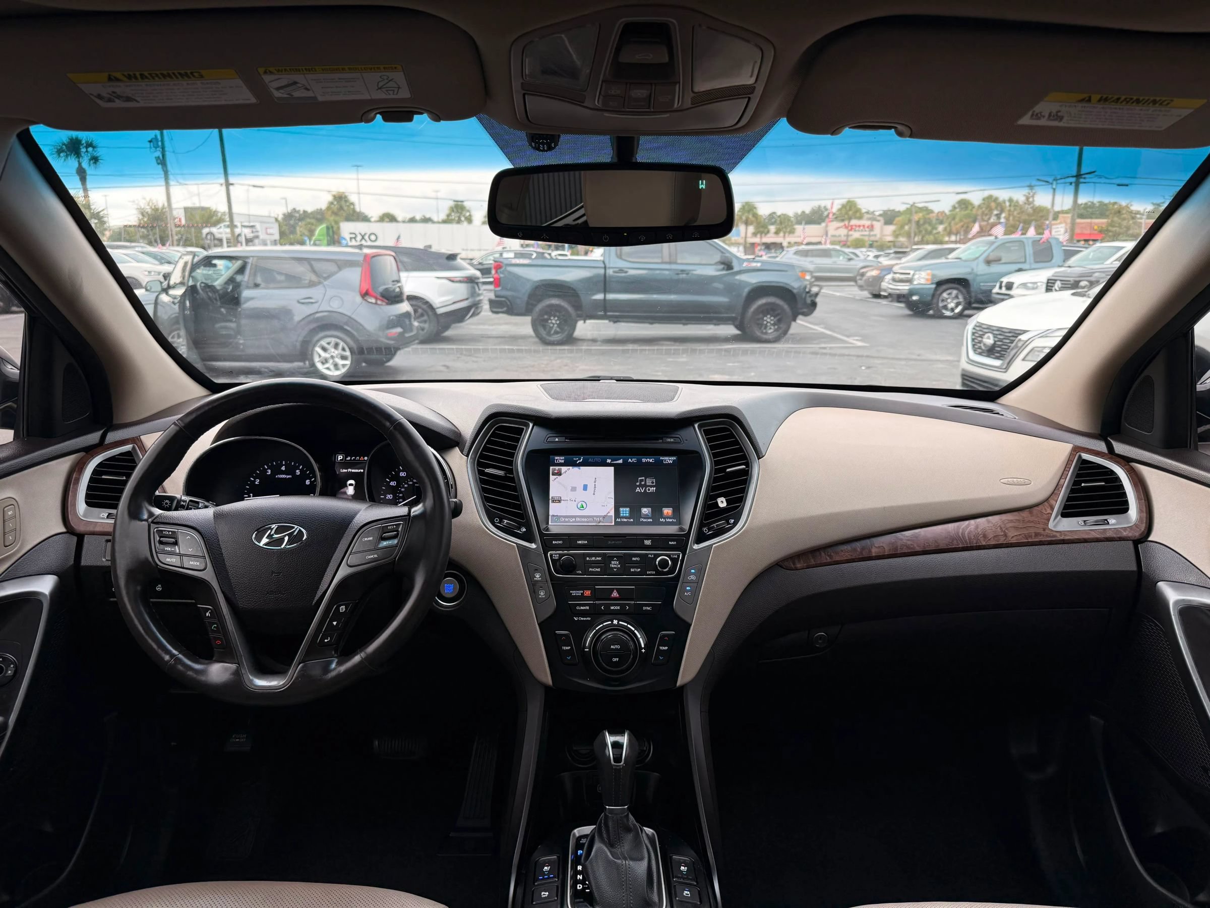 Used 2018 Hyundai Santa Fe Sport w/ 2.4L Tech Package 04 FWD image 12