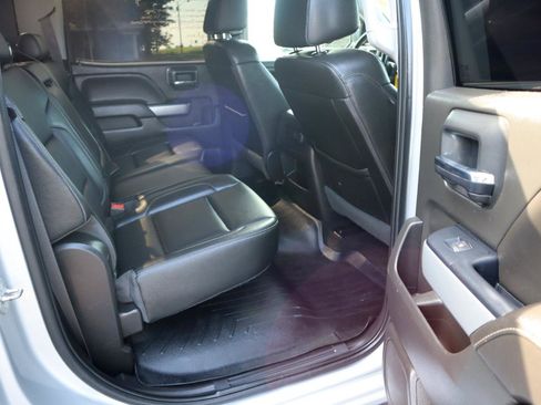 Used 2017 Chevrolet Silverado 1500 LTZ Z71 w/ LTZ Plus Package AWD/4WD image 17