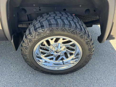 Used 2016 GMC Sierra 1500 SLE w/ SLE Value Package AWD/4WD image 36