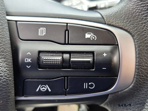 Certified 2025 Kia Sportage LX FWD image 26