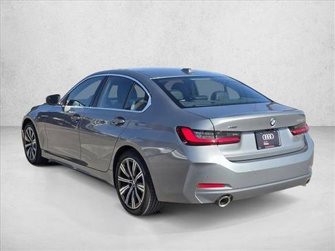Used 2025 BMW 330i xDrive Sedan image 7