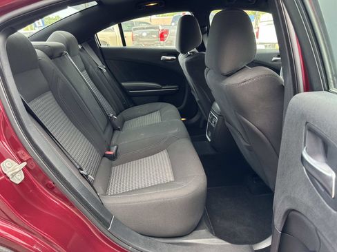 Used 2023 Dodge Charger SXT image 7