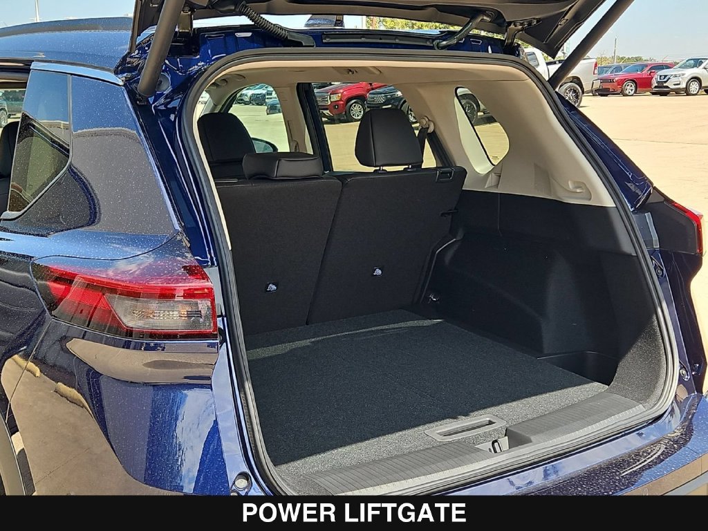 New 2026 Nissan Rogue Dark Armor FWD image 27