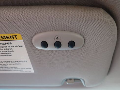 Used 2009 Lincoln MKZ Base image 26