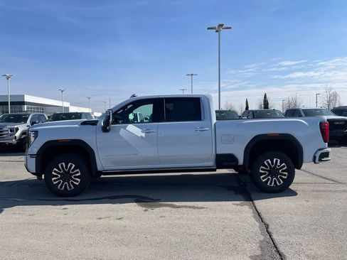 New 2026 GMC Sierra 2500 Denali Ultimate image 4