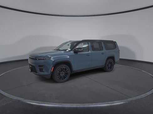 New 2026 Jeep Grand Wagoneer L Summit w/ Premium Group III AWD/4WD image 7