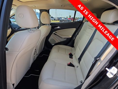 Used 2018 Mercedes-Benz GLA 250 4MATIC image 10