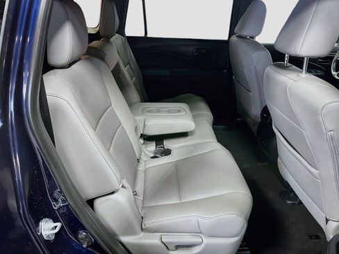 Used 2025 Honda Passport EX-L image 28