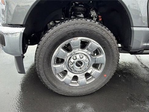 New 2026 Ford F250 Lariat w/ Lariat Ultimate Package image 10