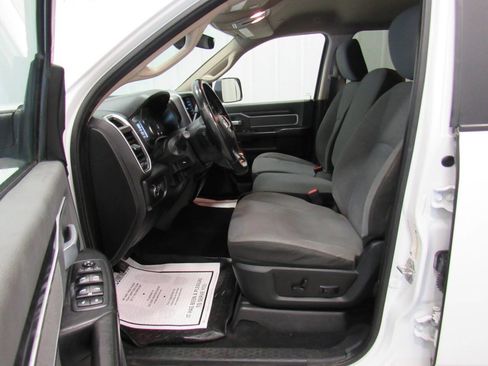 Used 2019 RAM 2500 Big Horn AWD/4WD image 34