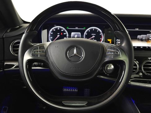 Used 2014 Mercedes-Benz S 550 Sedan w/ Sport Package Plus One image 18