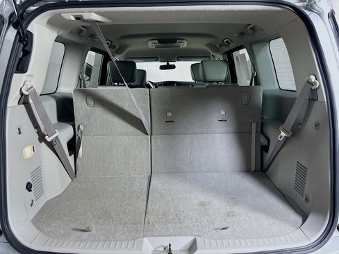 Used 2012 Nissan Quest SL image 26