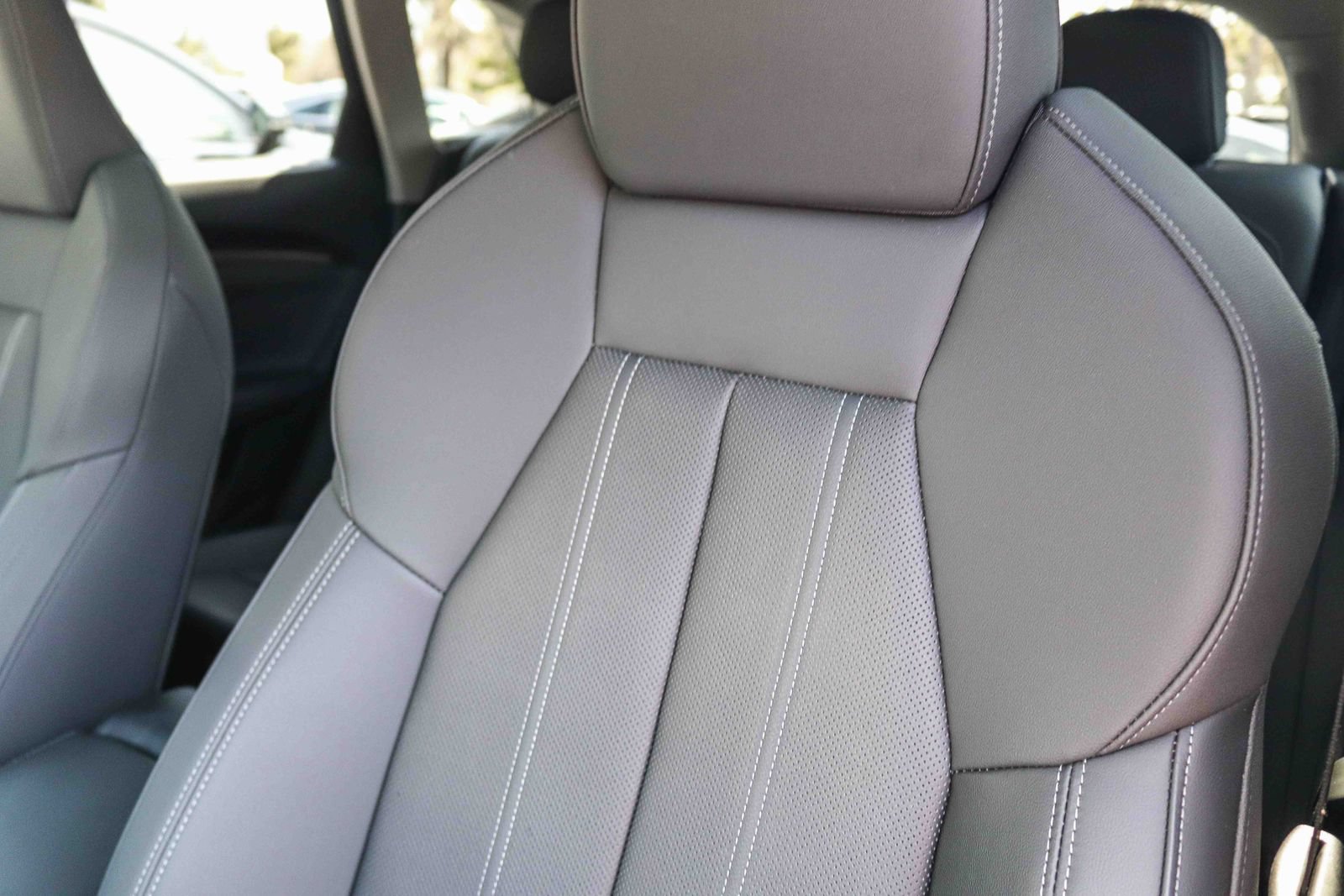 Certified 2025 Audi Q5 Premium w/ Premium Plus AWD/4WD image 29