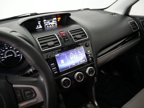 Used 2017 Subaru Forester 2.5i Limited w/ Protection Package #2 AWD/4WD image 19