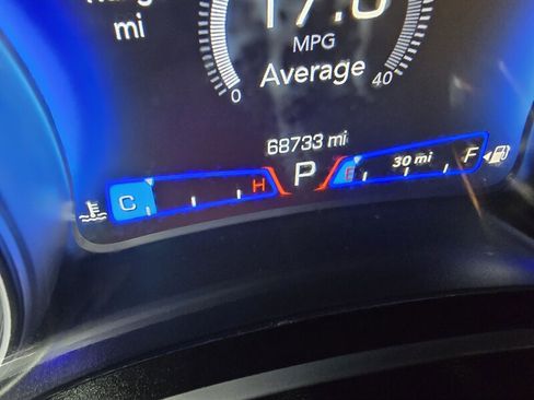 Used 2022 Chrysler 300 Touring L image 24