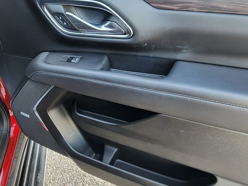 Used 2023 Chevrolet Tahoe LT w/ Luxury Package image 20