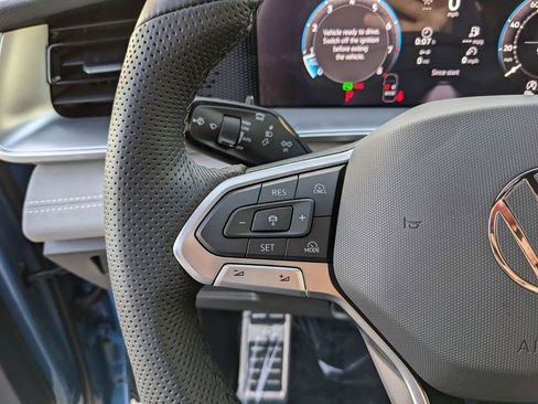 New 2026 Volkswagen Tiguan SE R-Line image 27