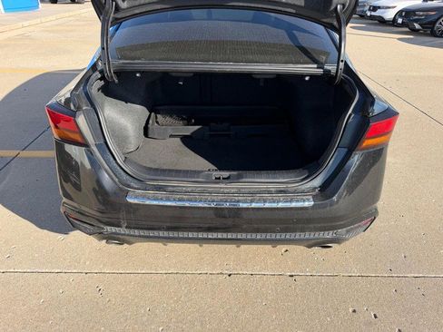 Used 2021 Nissan Altima 2.5 SL image 4