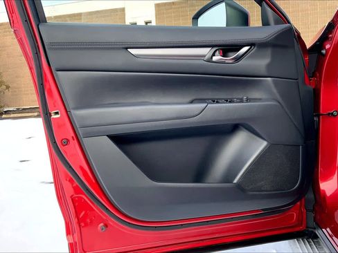 Used 2021 MAZDA CX-5 Touring image 21