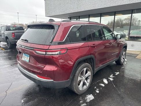 Used 2023 Jeep Grand Cherokee Limited w/ Trailer Tow Prep Group (B) image 10