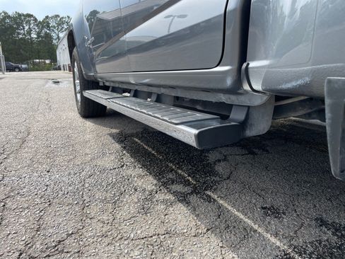 Used 2020 Chevrolet Colorado LT RWD image 19