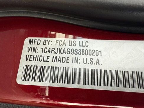 New 2025 Jeep Grand Cherokee L Altitude image 36