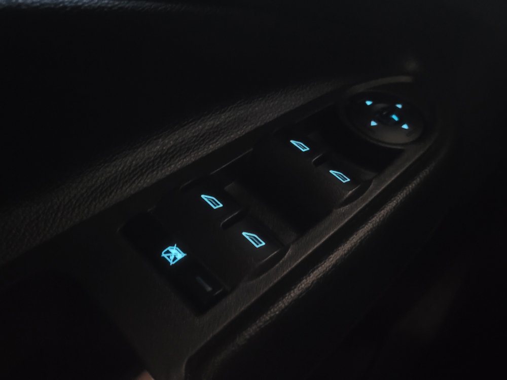 Used 2018 Ford Escape SE w/ SE Sync 3 Package FWD image 27