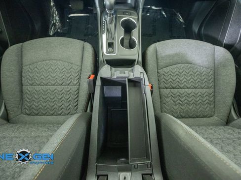 Used 2022 Chevrolet Equinox LT FWD image 29