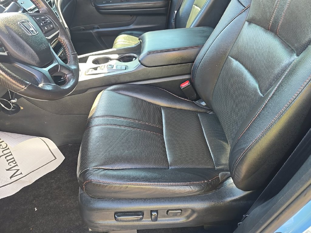 Used 2025 Honda Ridgeline TrailSport image 5