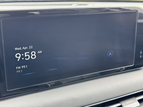 Used 2024 Hyundai Palisade Limited FWD image 19