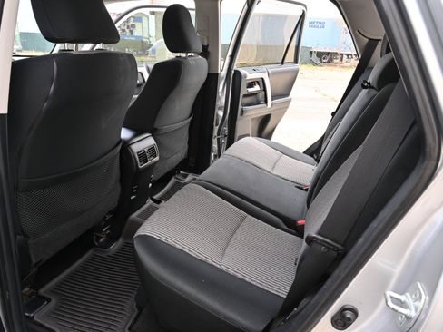 Used 2015 Toyota 4Runner SR5 RWD image 14