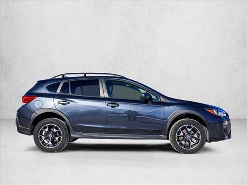 Used 2018 Subaru Crosstrek 2.0i Premium w/ Moonroof Package image 4