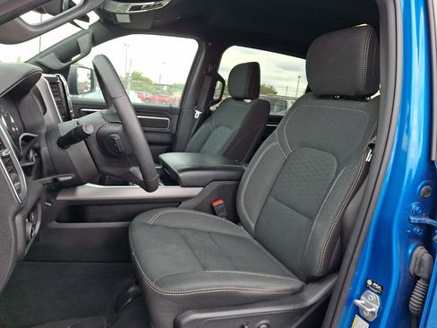 Used 2025 RAM 1500 Big Horn AWD/4WD image 24