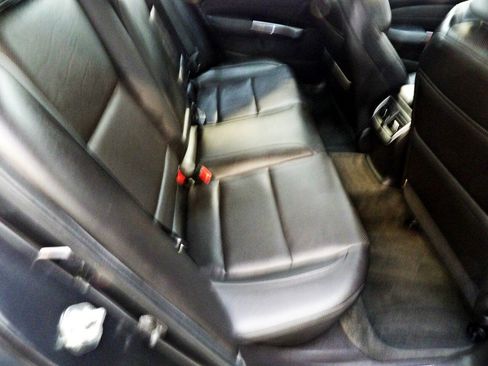 Used 2015 Acura TLX w/ Technology Package FWD image 15