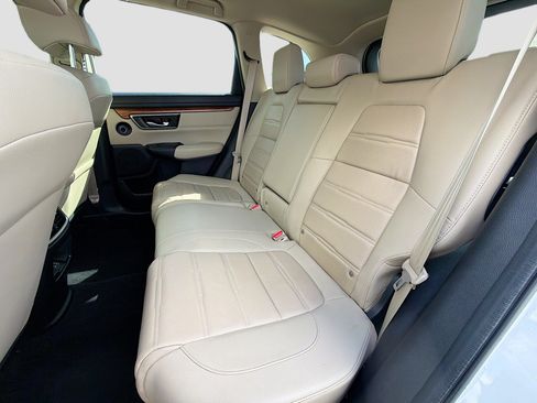 Used 2018 Honda CR-V Touring image 20